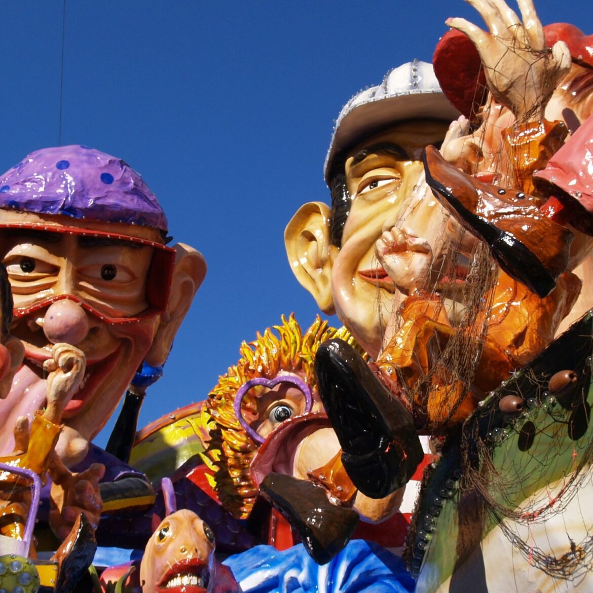 Acireale Carnival Extravaganza: Your Invitation to Get Ready to Celebrate!